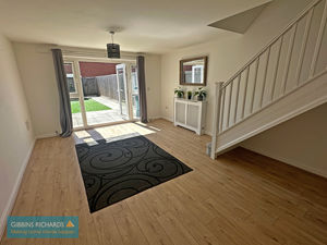 Lounge- click for photo gallery